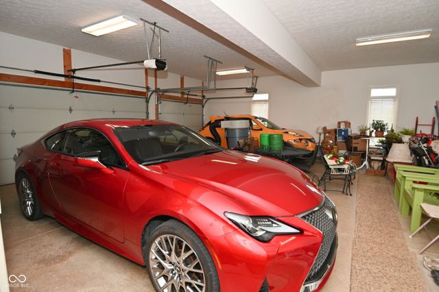 572 Foxboro Drive, Avon, IN 46123