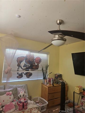 2260 N Towne, Pomona, CA 91767