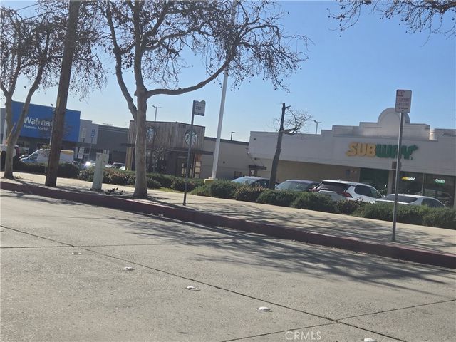 2260 N Towne, Pomona, CA 91767