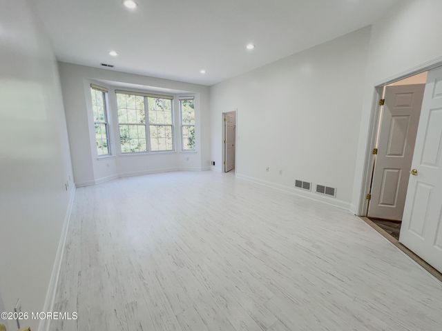 1 Dunes Terrace, Barnegat, NJ 08005