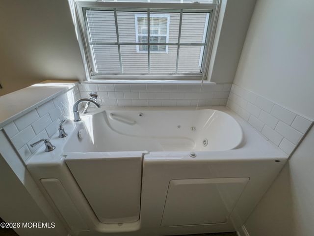 1 Dunes Terrace, Barnegat, NJ 08005