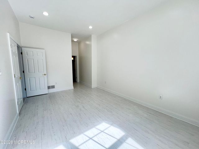 1 Dunes Terrace, Barnegat, NJ 08005