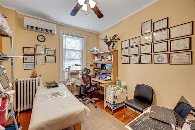 5625 Post Road, Bronx, NY 10471