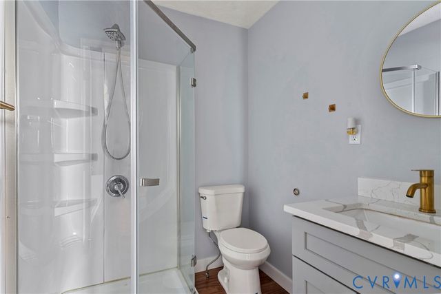 166 Wright Ave, Colonial Heights, VA 23834