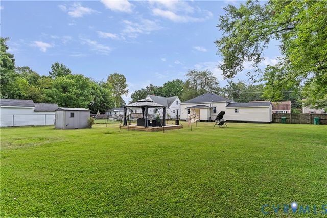 166 Wright Ave, Colonial Heights, VA 23834