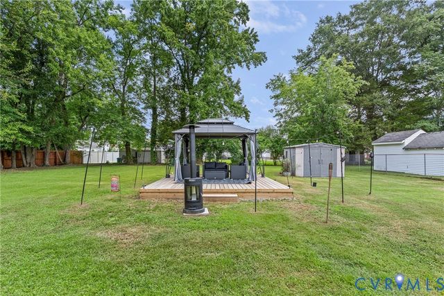 166 Wright Ave, Colonial Heights, VA 23834