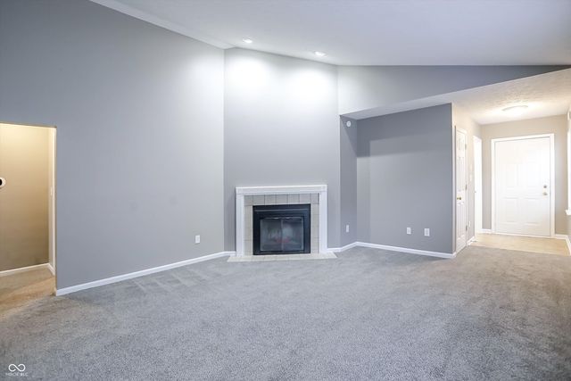 48 Gazebo Drive, Indianapolis, IN 46227