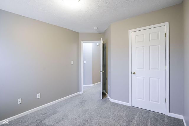 48 Gazebo Drive, Indianapolis, IN 46227