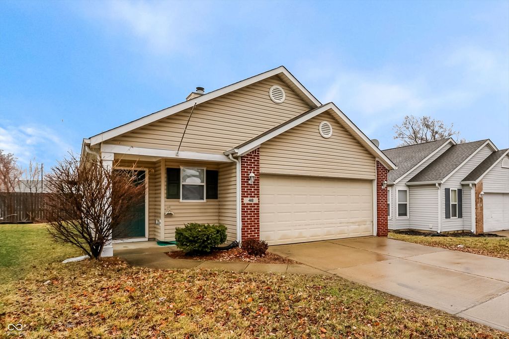 48 Gazebo Drive, Indianapolis, IN 46227