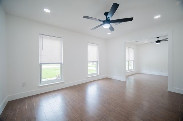 4815 Caris Street, Houston, TX 77091