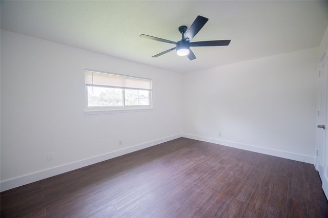 4815 Caris Street, Houston, TX 77091