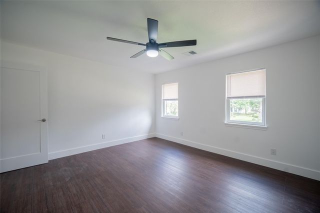4815 Caris Street, Houston, TX 77091