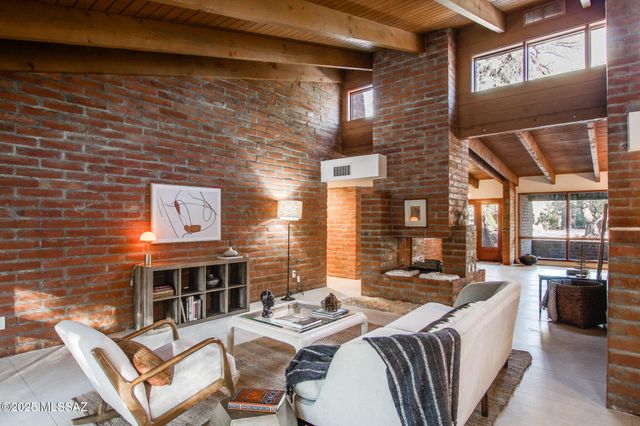 12215 E Gold Dust Drive, Tucson, AZ 85749