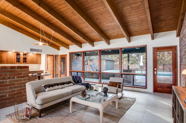 12215 E Gold Dust Drive, Tucson, AZ 85749