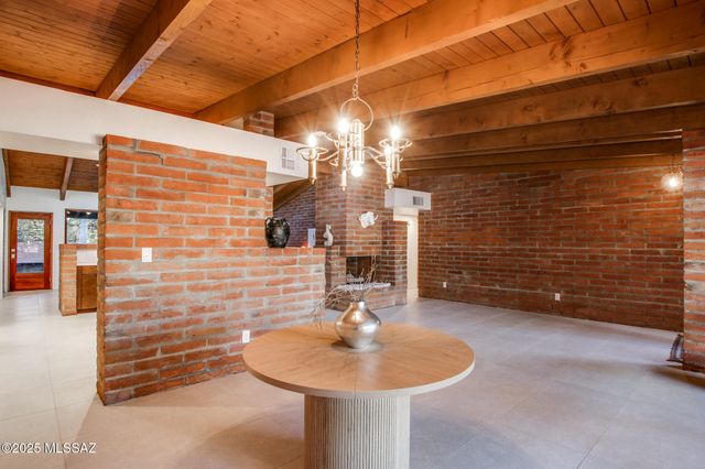 12215 E Gold Dust Drive, Tucson, AZ 85749