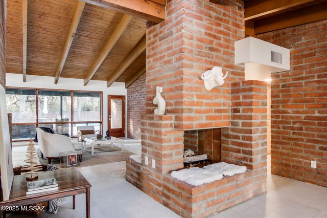 12215 E Gold Dust Drive, Tucson, AZ 85749