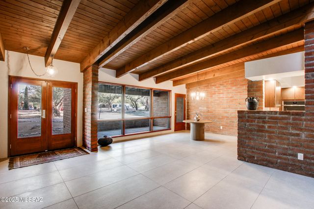 12215 E Gold Dust Drive, Tucson, AZ 85749