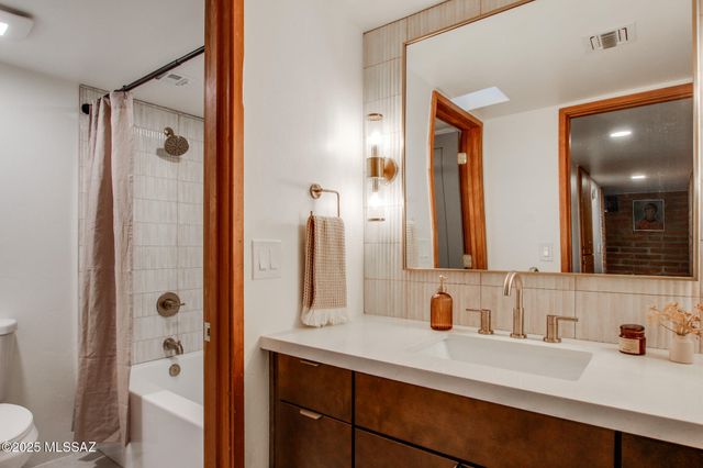 12215 E Gold Dust Drive, Tucson, AZ 85749