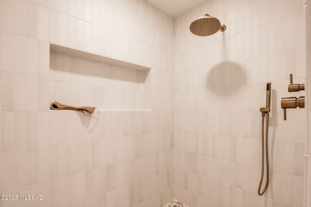 12215 E Gold Dust Drive, Tucson, AZ 85749