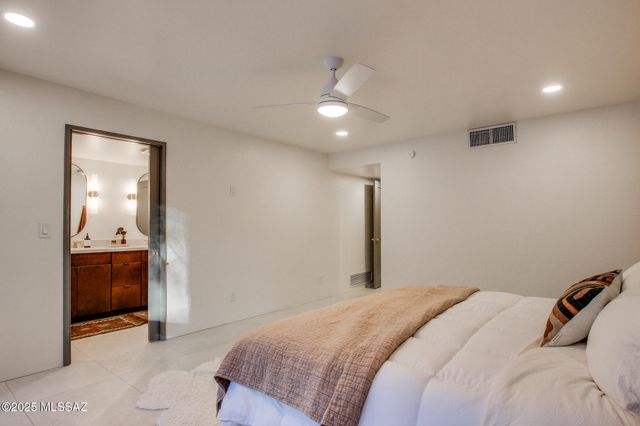 12215 E Gold Dust Drive, Tucson, AZ 85749