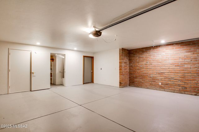 12215 E Gold Dust Drive, Tucson, AZ 85749