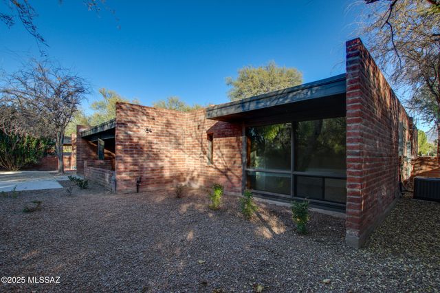 12215 E Gold Dust Drive, Tucson, AZ 85749