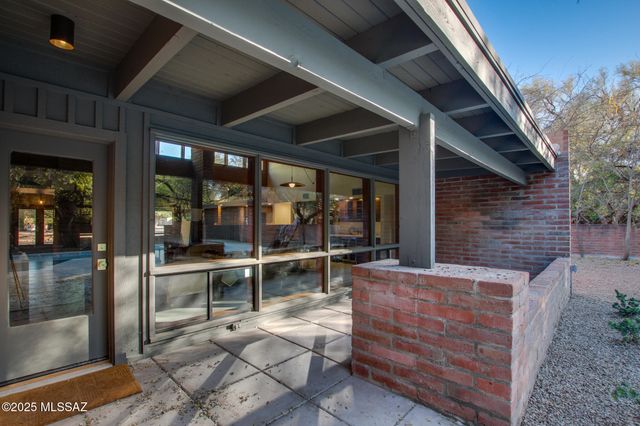 12215 E Gold Dust Drive, Tucson, AZ 85749