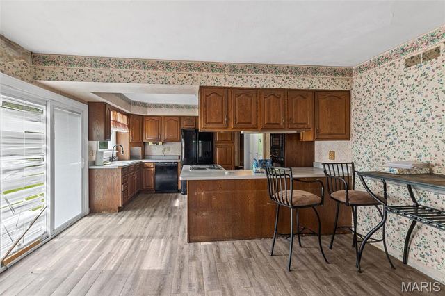 500 Edgewood Drive, Belleville, IL 62223