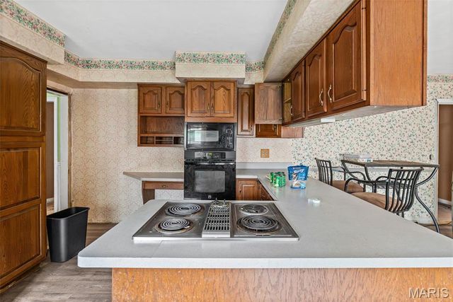 500 Edgewood Drive, Belleville, IL 62223