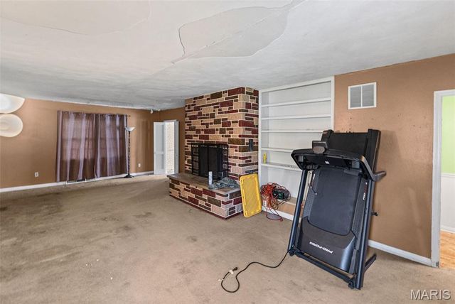 500 Edgewood Drive, Belleville, IL 62223