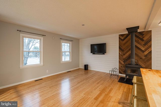 1251 HARTWOOD RD, Fredericksburg, VA 22406