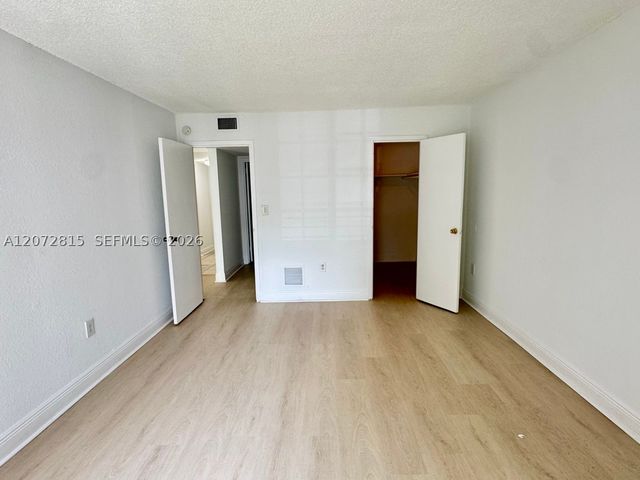 4800 NW 79th Ave 203, Doral, FL 33166