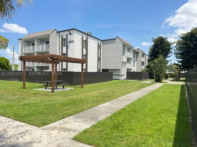 4800 NW 79th Ave 203, Doral, FL 33166