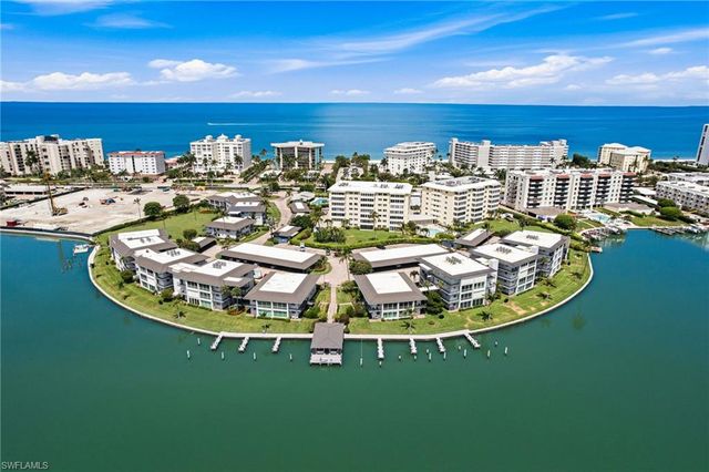 3400 Gulf Shore BLVD N L8, Naples, FL 34103