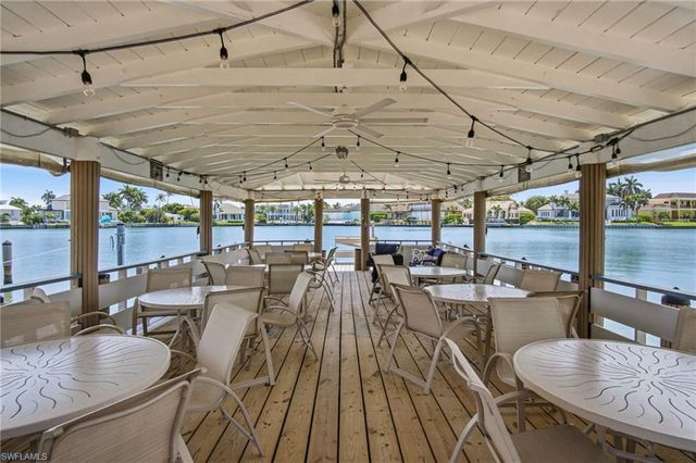 3400 Gulf Shore BLVD N L8, Naples, FL 34103