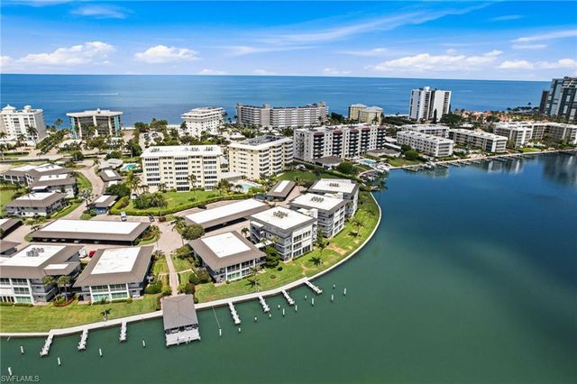 3400 Gulf Shore BLVD N L8, Naples, FL 34103