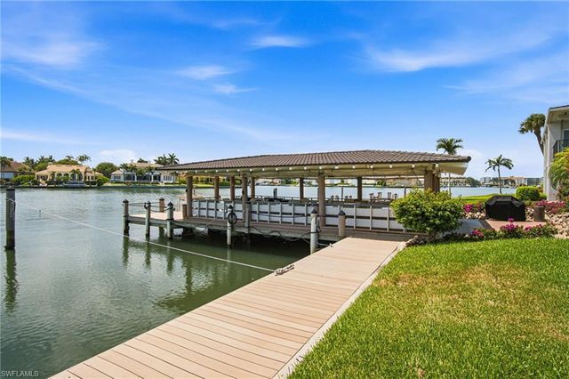 3400 Gulf Shore BLVD N L8, Naples, FL 34103
