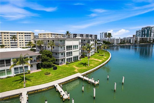 3400 Gulf Shore BLVD N L8, Naples, FL 34103
