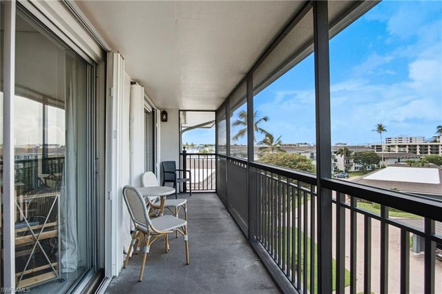 3400 Gulf Shore BLVD N L8, Naples, FL 34103