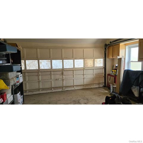 169 Bixley Heath, Lynbrook, NY 11563