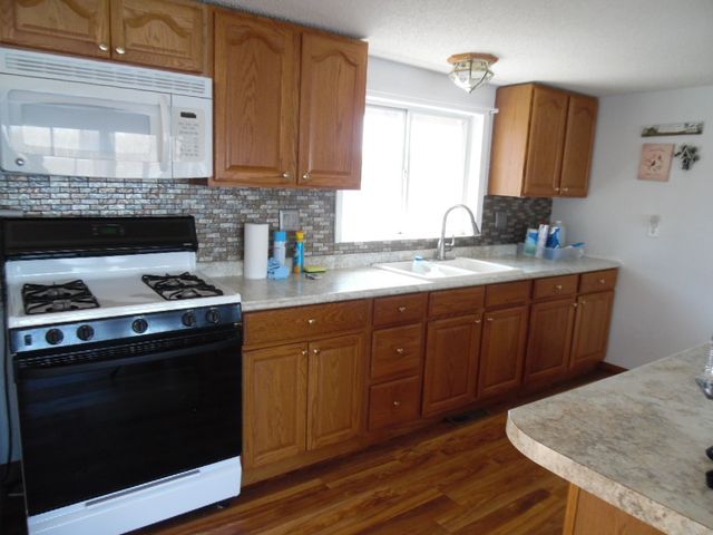 14807 Vans Road, Fulton, IL 61252