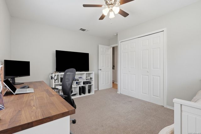 12902 Lone Shadow Trail, Live Oak, TX 78233