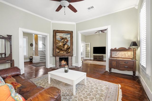220 Marshall Street, Houston, TX 77006