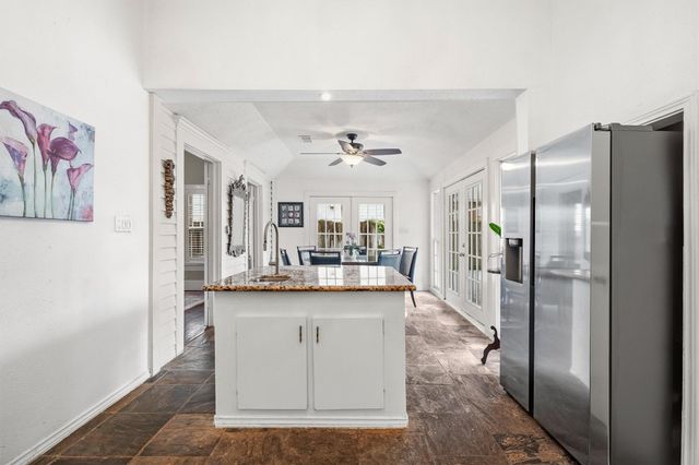 220 Marshall Street, Houston, TX 77006