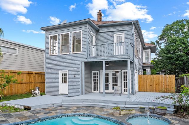 220 Marshall Street, Houston, TX 77006