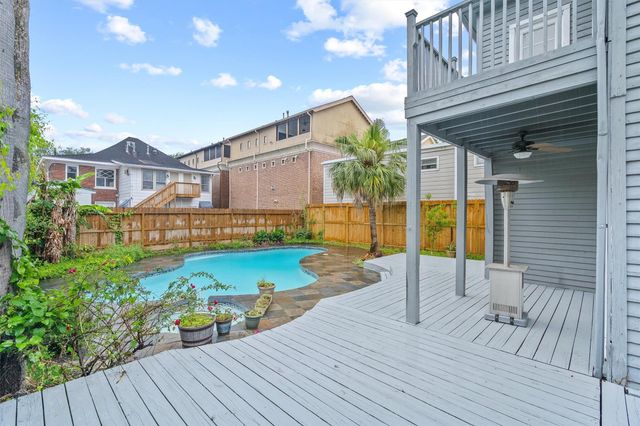 220 Marshall Street, Houston, TX 77006