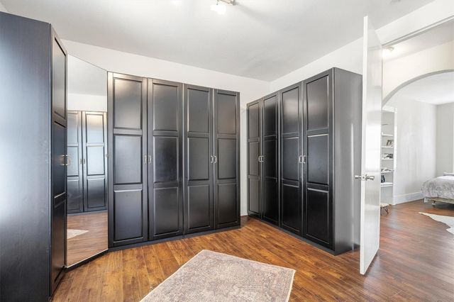 220 Marshall Street, Houston, TX 77006