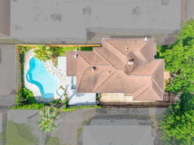 220 Marshall Street, Houston, TX 77006