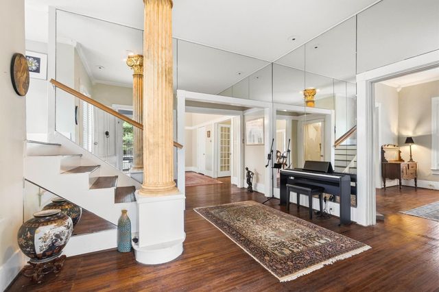 220 Marshall Street, Houston, TX 77006