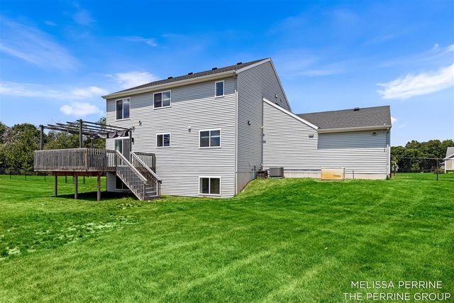 11684 Ridge Water Drive, Sparta, MI 49345